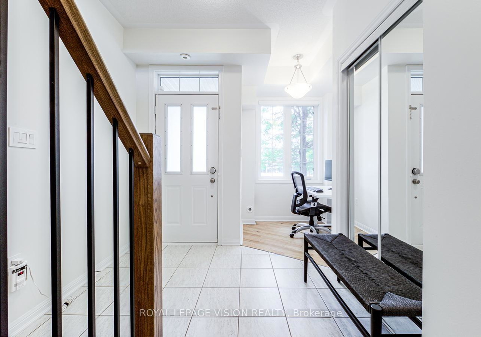 2614-dashwood-drive-oakville-ontario-w13699054
