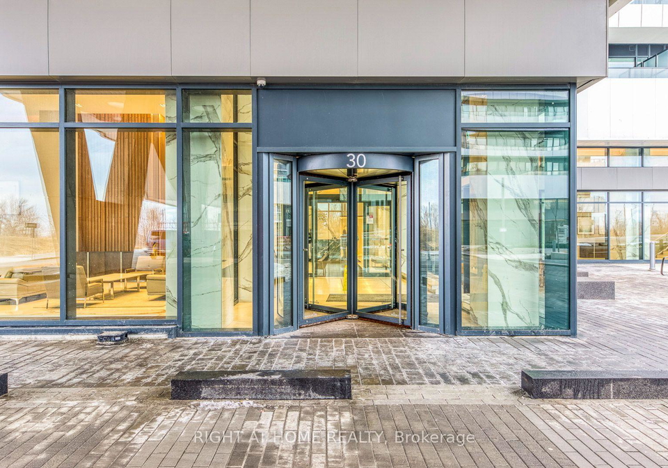30-shore-breeze-drive-toronto-etobicoke-ontario-w13699118