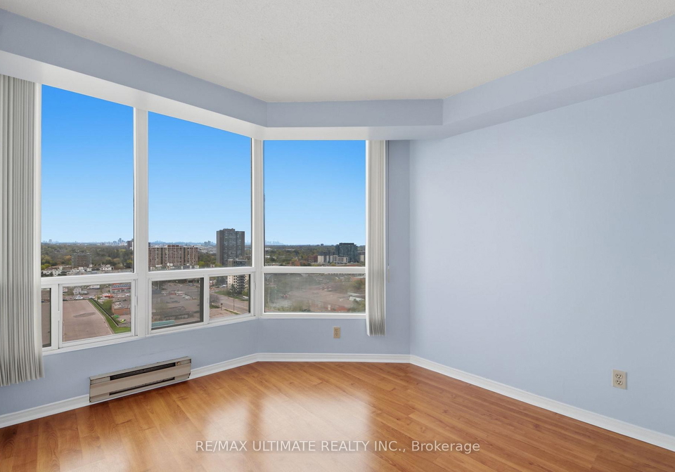 115-hillcrest-avenue-mississauga-ontario-w13699228