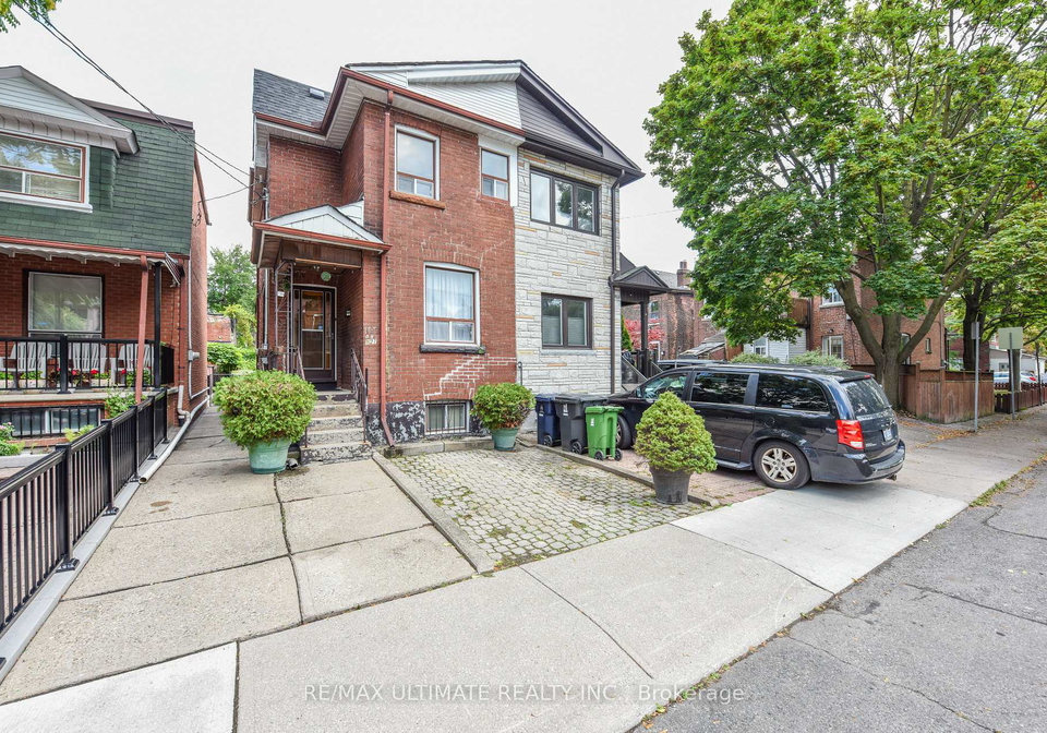 127-salem-avenue-toronto-toronto-ontario-w13699394
