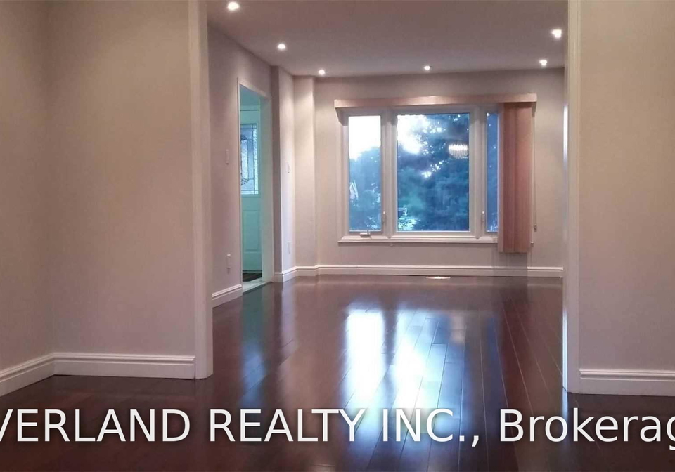 4101-loyalist-drive-mississauga-ontario-w13699404