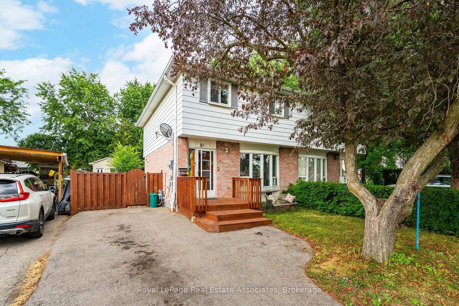 81-glenmore-crescent-brampton-ontario-w13699422