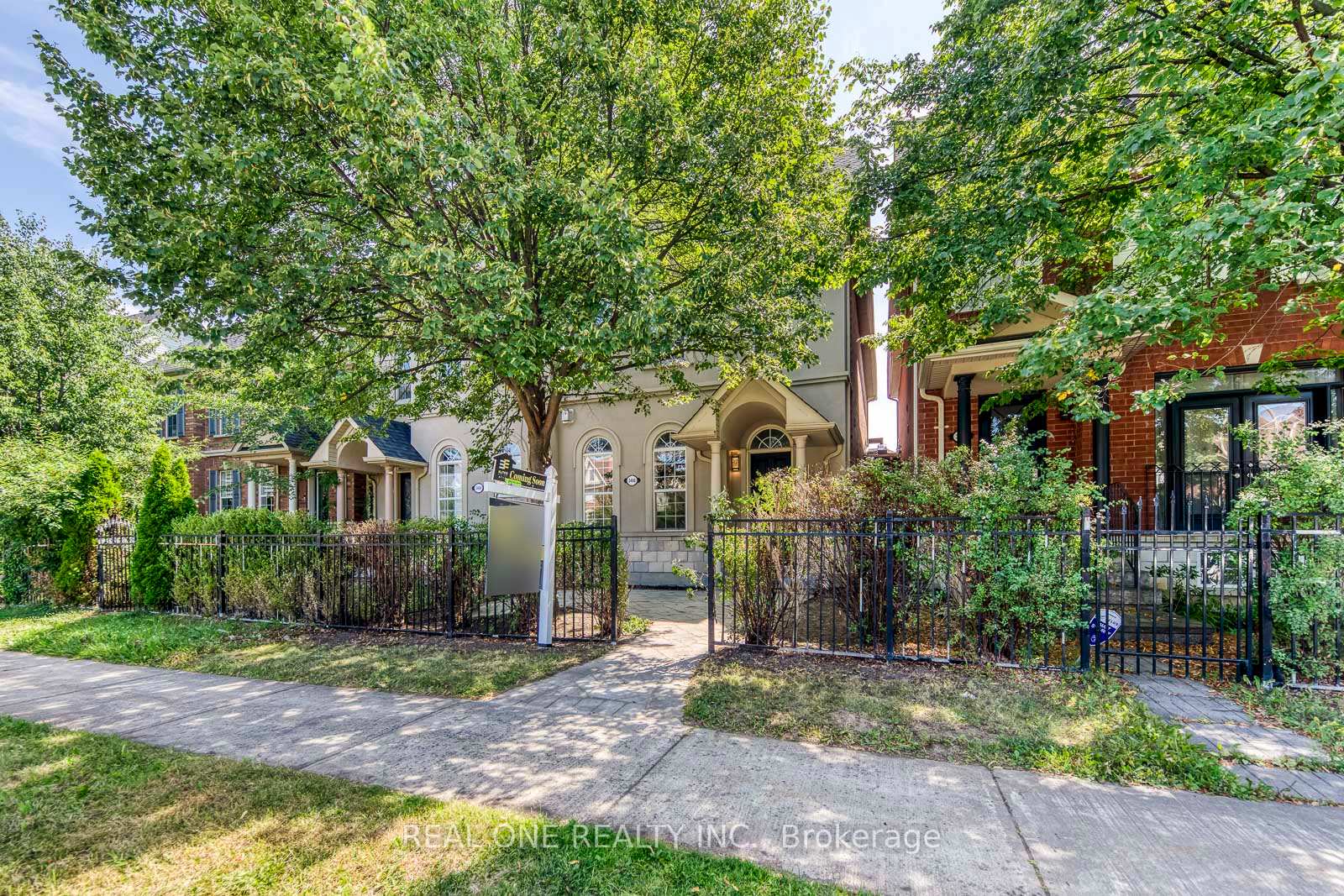 3486-eglinton-avenue-w-mississauga-ontario-w13699426