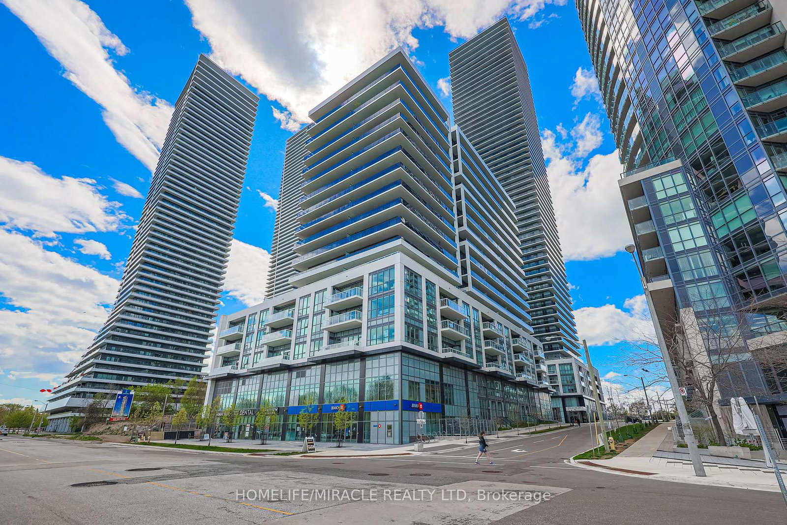 65-annie-craig-drive-toronto-etobicoke-ontario-w13699472