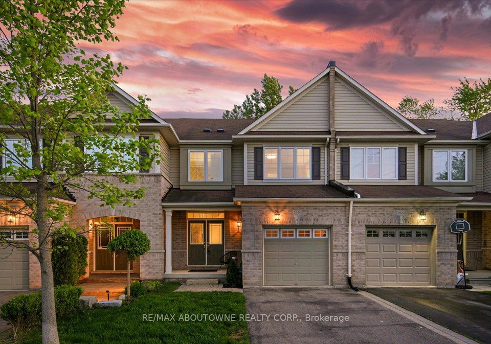 2020-colonel-william-parkway-oakville-ontario-w13699626