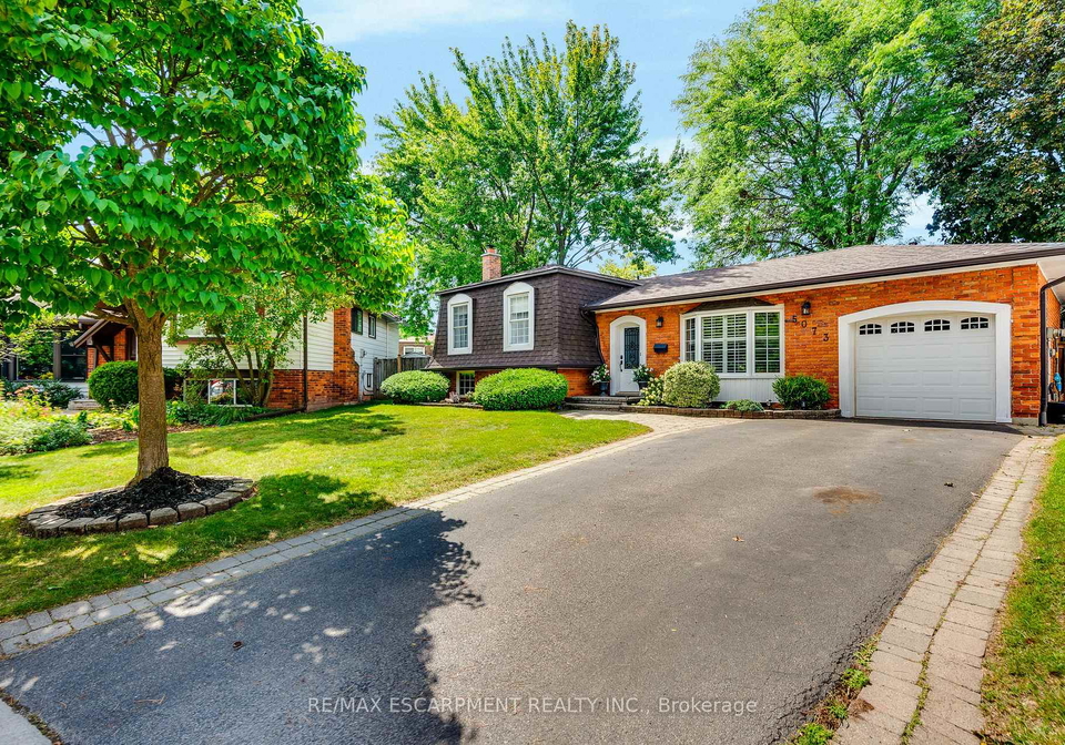 5073-queens-court-burlington-ontario-w13699654