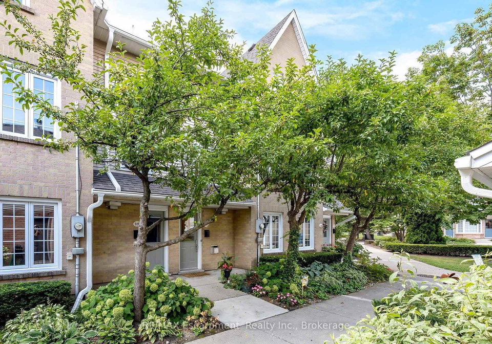 2110-cleaver-avenue-burlington-ontario-w13699674