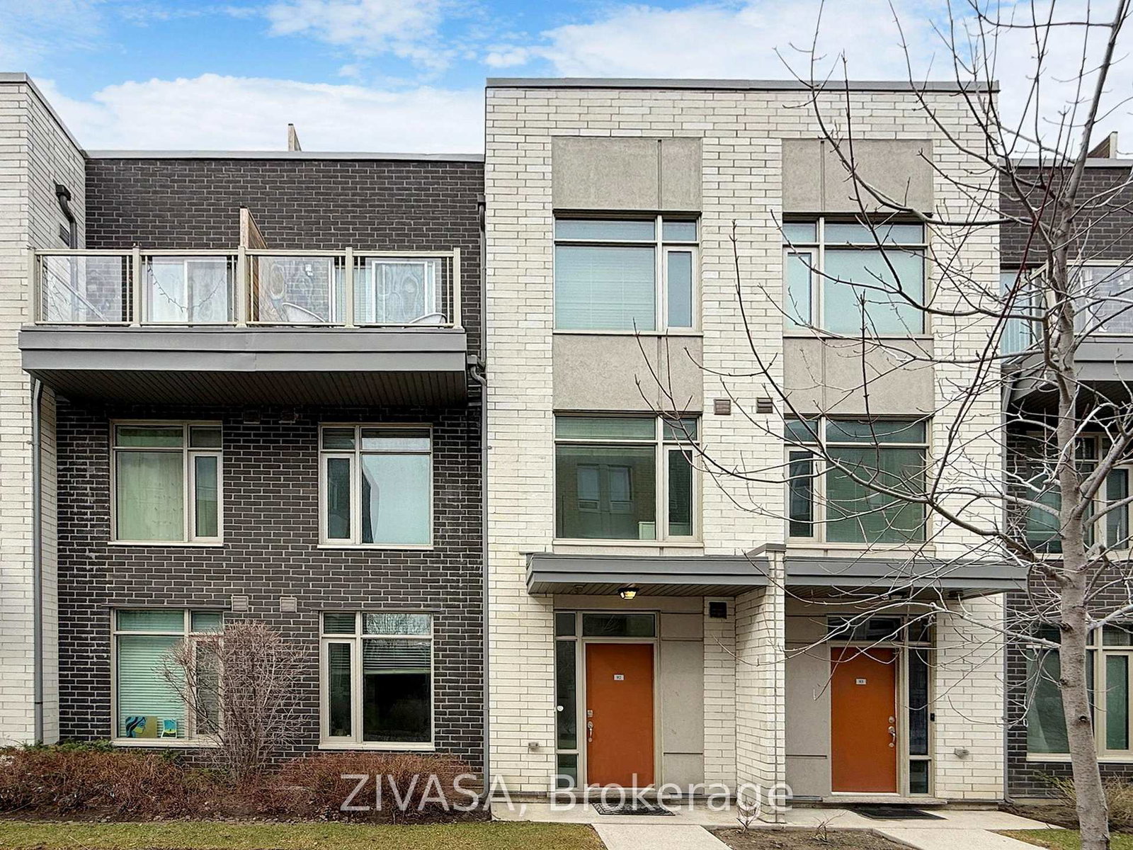 15-applewood-lane-toronto-etobicoke-ontario-w13699736