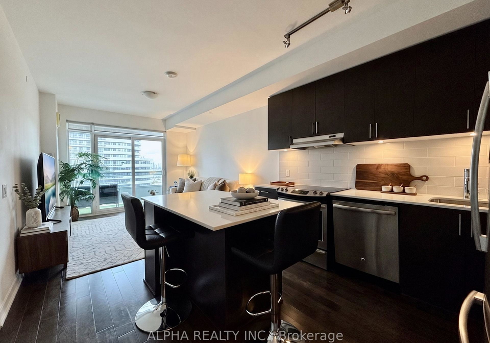 2560-eglinton-avenue-w-mississauga-ontario-w13699840