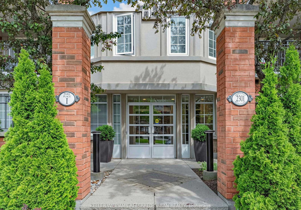 2301-parkhaven-boulevard-oakville-ontario-w13699842