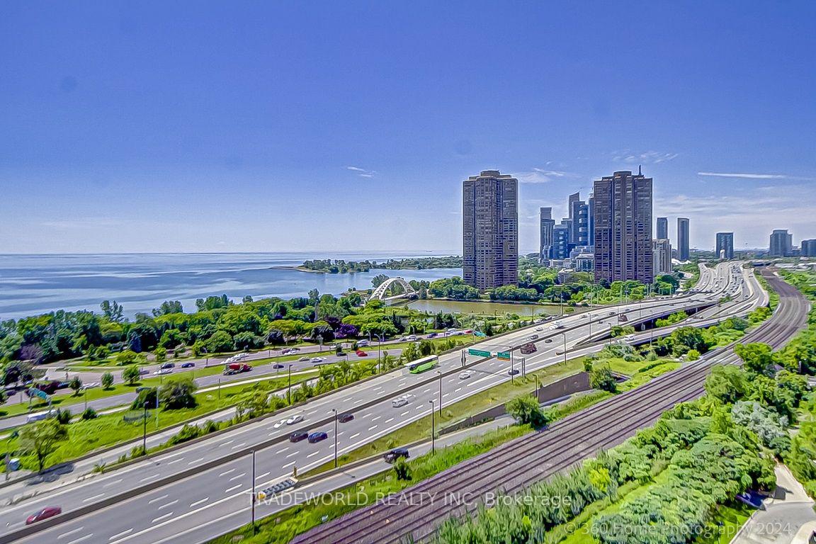 103-the-queensway-toronto-toronto-ontario-w13699844