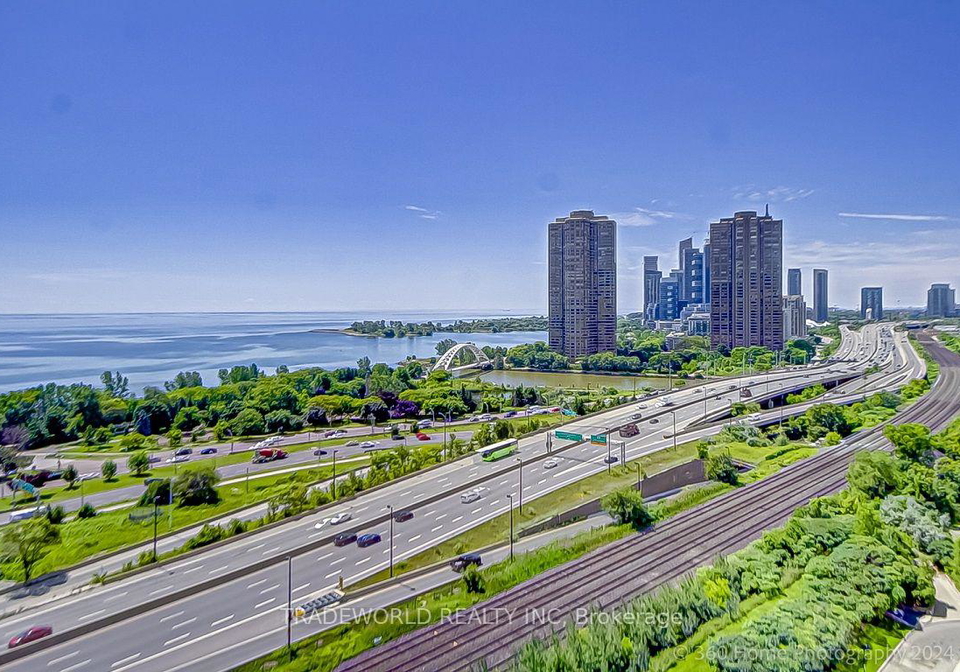103-the-queensway-toronto-toronto-ontario-w13699844