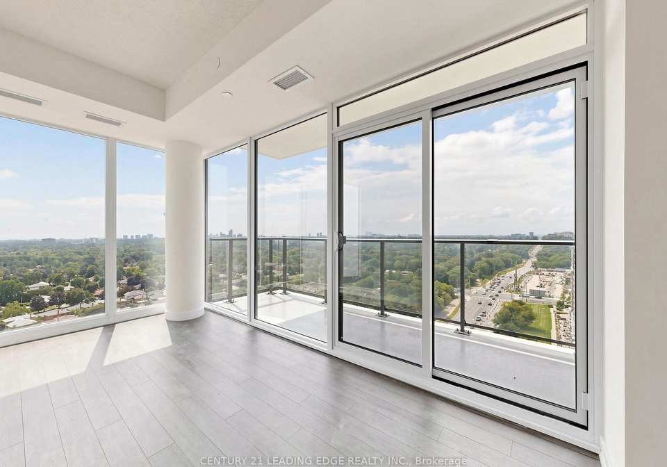 4010-eglinton-avenue-w-toronto-etobicoke-ontario-w13699964