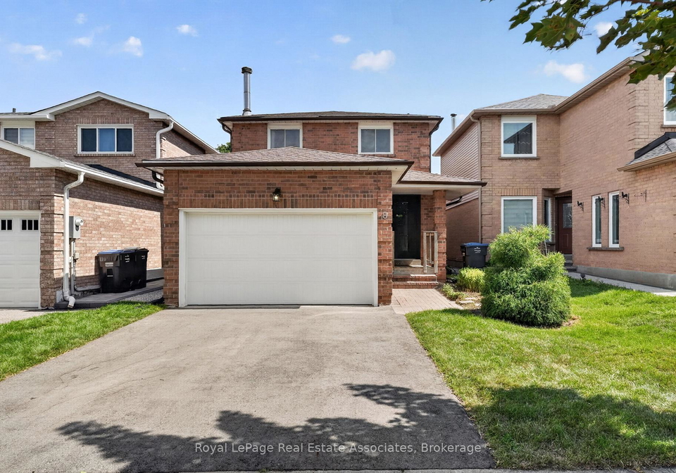 8-horsham-street-brampton-ontario-w13700116