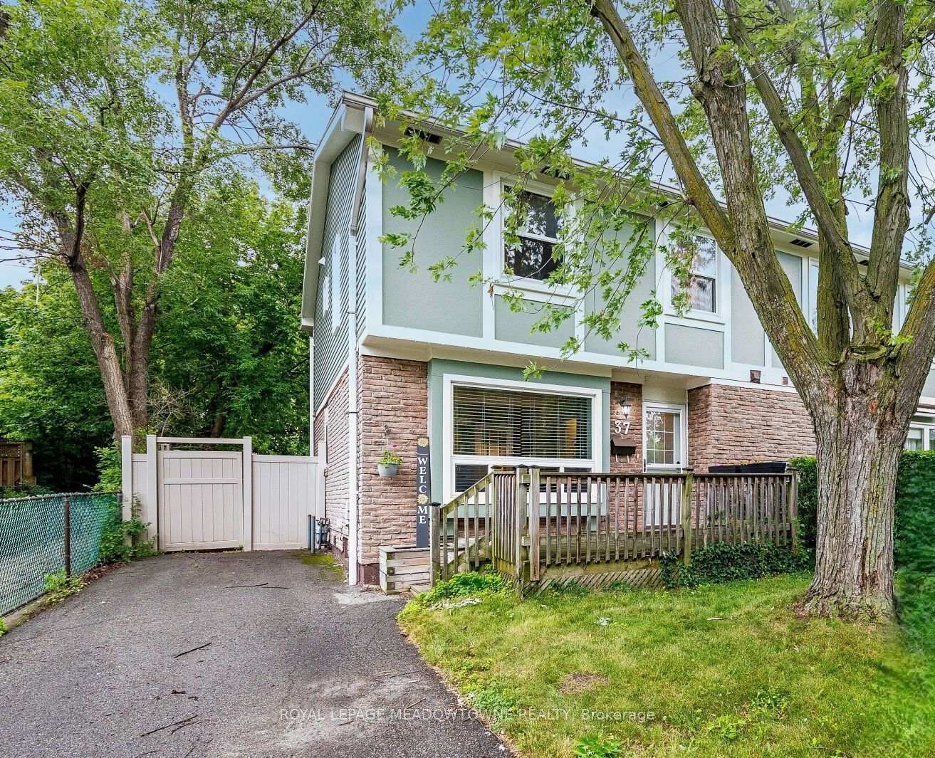 37-salisbury-circle-brampton-ontario-w13700132