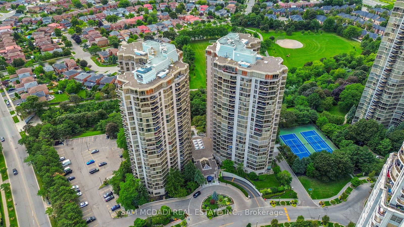 55-kingsbridge-garden-circle-mississauga-ontario-w13700148