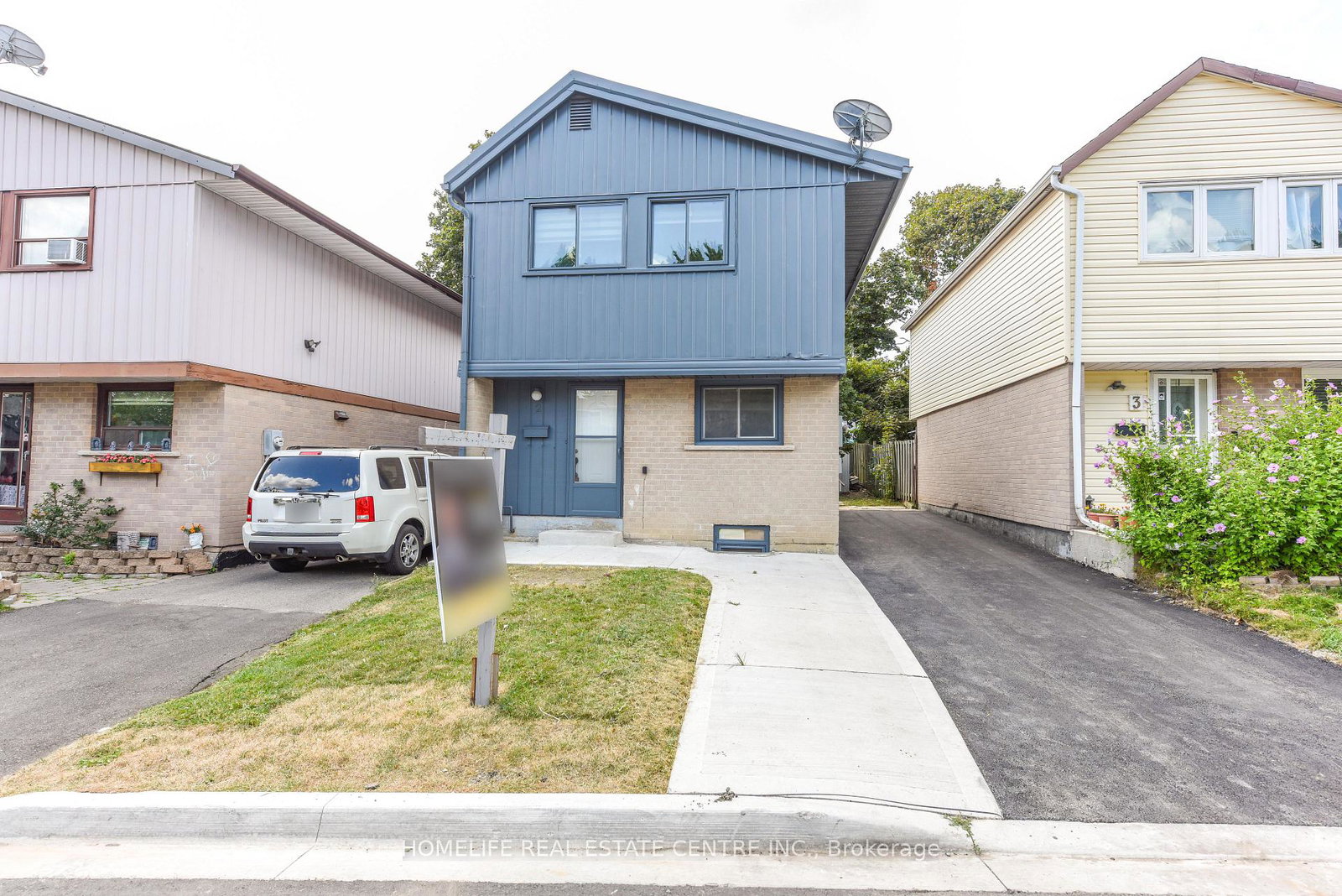 2-hilda-court-brampton-ontario-w13700192