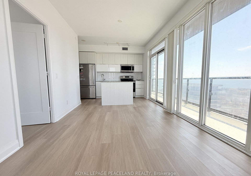 56-annie-craig-drive-toronto-etobicoke-ontario-w13700364