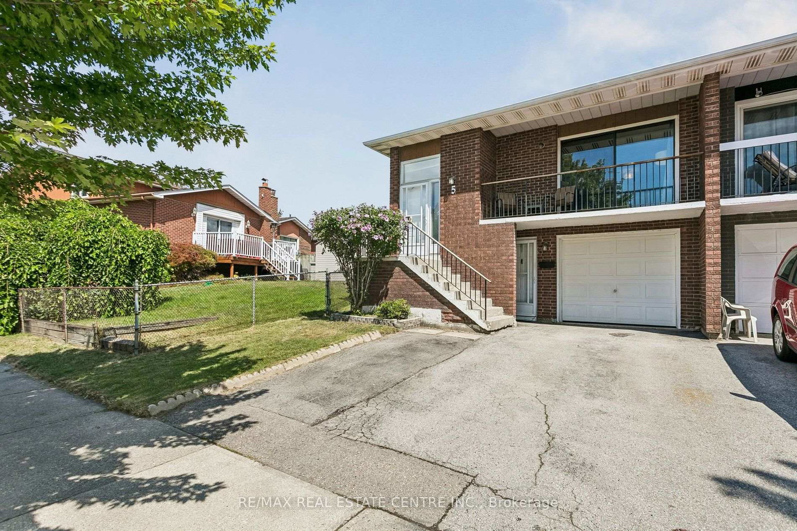 5-hockley-path-brampton-ontario-w13700448