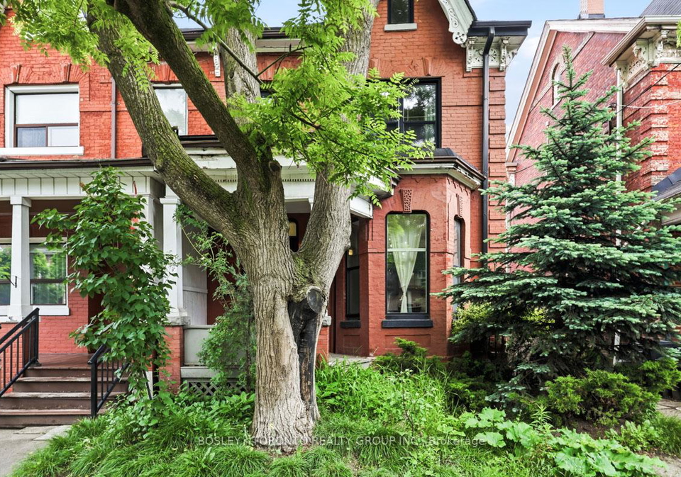 2lansdowne-avenue-toronto-toronto-ontario-w13700516