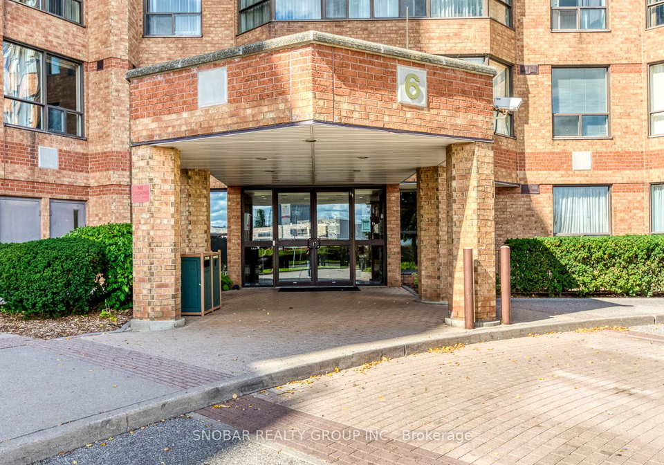 6-humberline-drive-toronto-etobicoke-ontario-w13700646