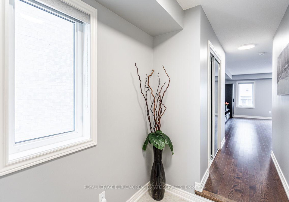 3956-tufgar-crescent-burlington-ontario-w13700752