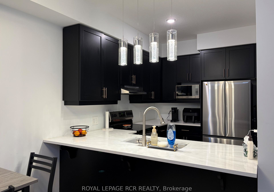 690-broadway-orangeville-ontario-w13700784