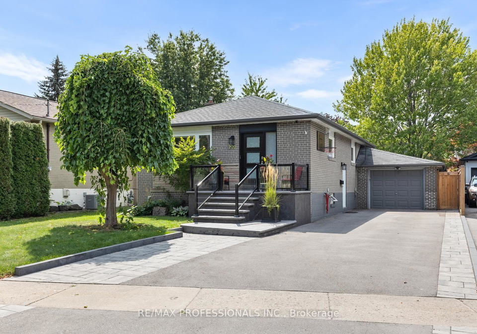 20-hollister-road-toronto-etobicoke-ontario-w13700842