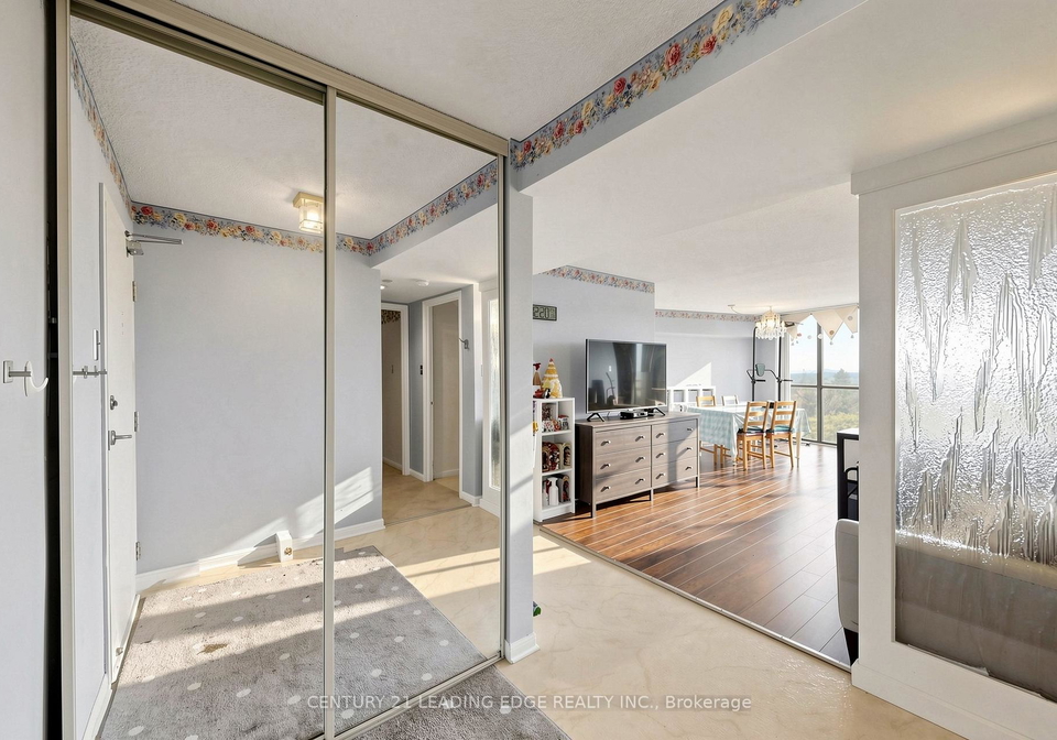 1230-marlborough-court-w-oakville-ontario-w13700864