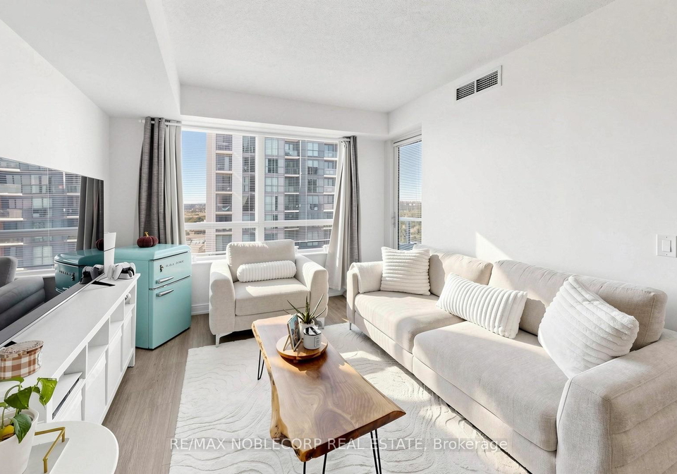 20-thomas-riley-road-toronto-etobicoke-ontario-w13700874