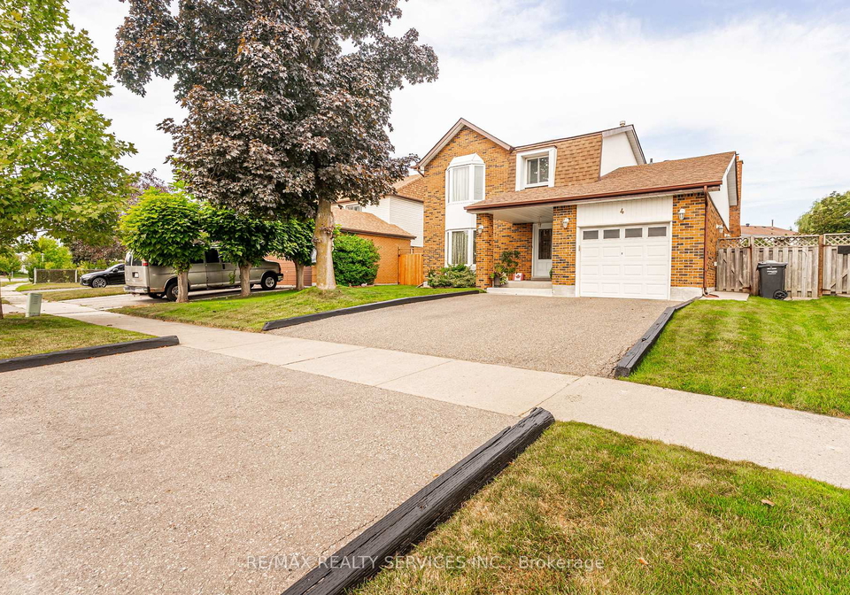 4-markham-street-brampton-ontario-w13700898