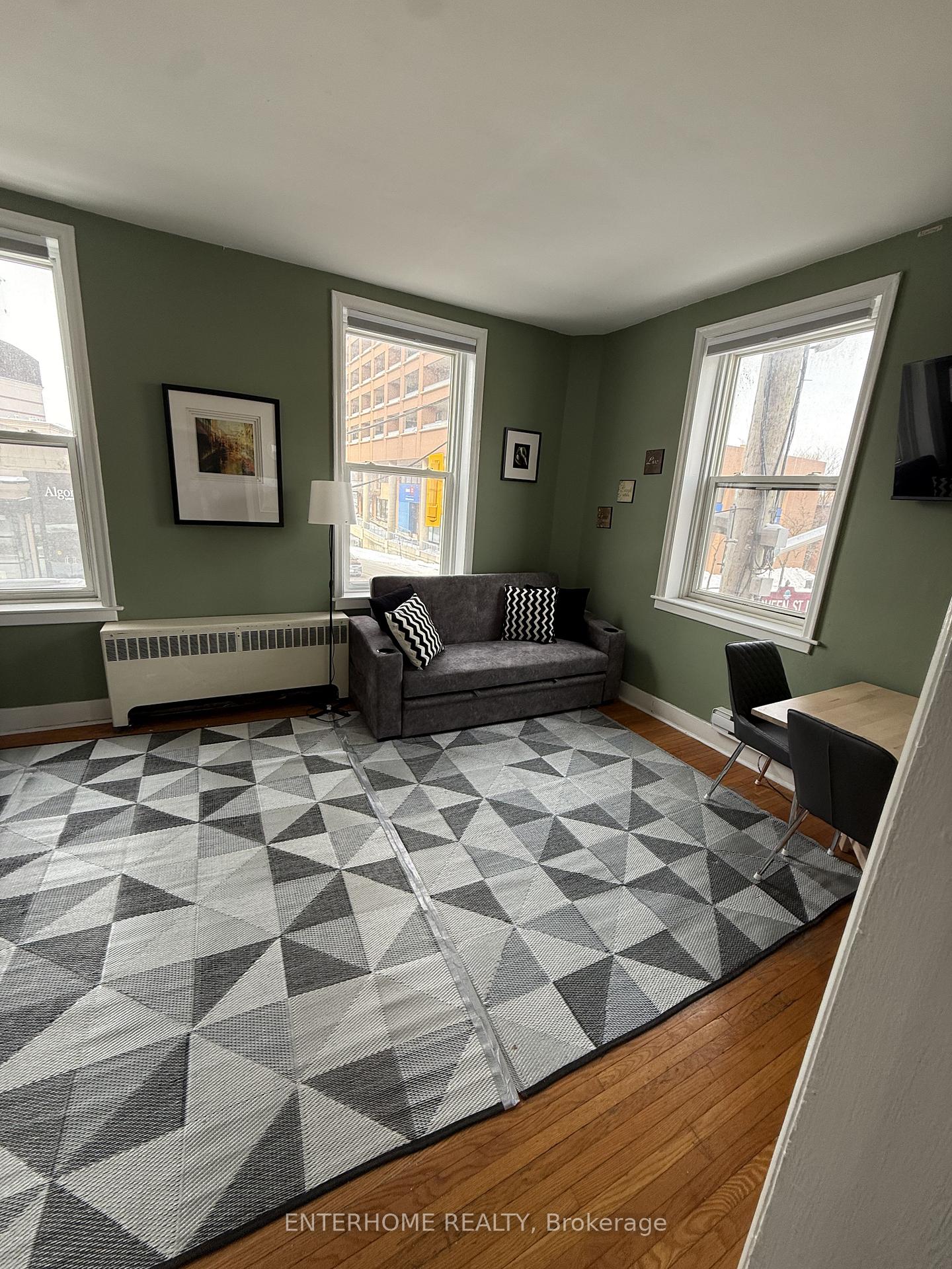 5queen-street-east-brampton-ontario-w13700904