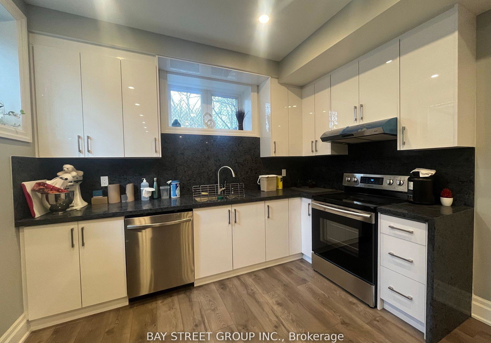 1243-bridge-road-oakville-ontario-w13700992