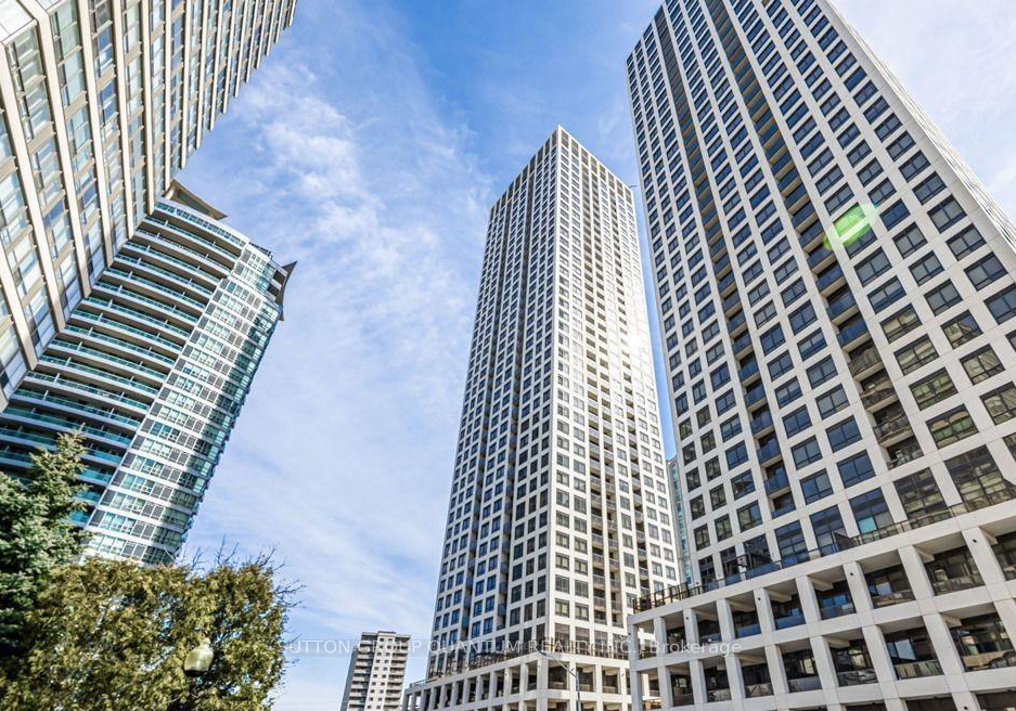 30-elm-drive-w-mississauga-ontario-w13701022