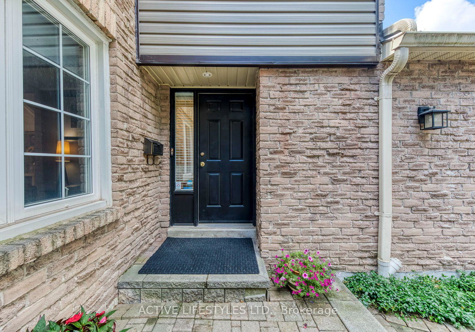 2766-folkway-drive-mississauga-ontario-w13701034