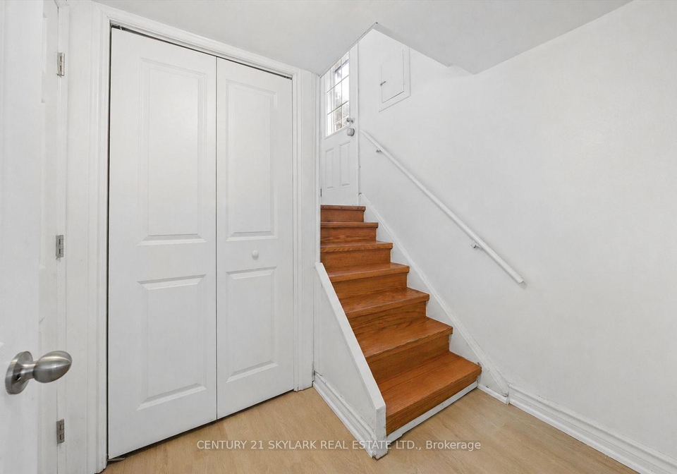 18-jodphur-avenue-toronto-york-ontario-w13701192