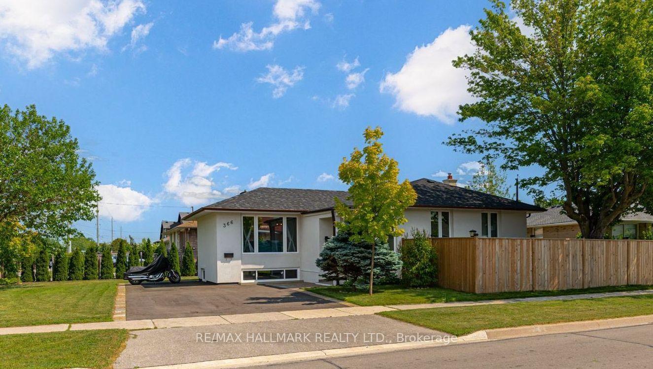 366-wildwood-drive-oakville-ontario-w13701330