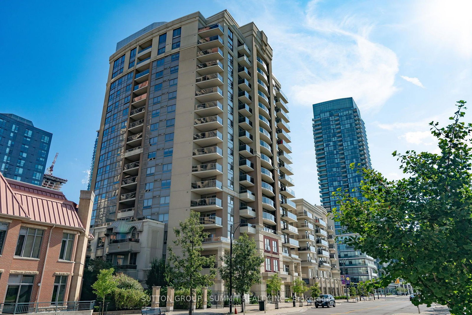 350-princess-royal-drive-mississauga-ontario-w13701386