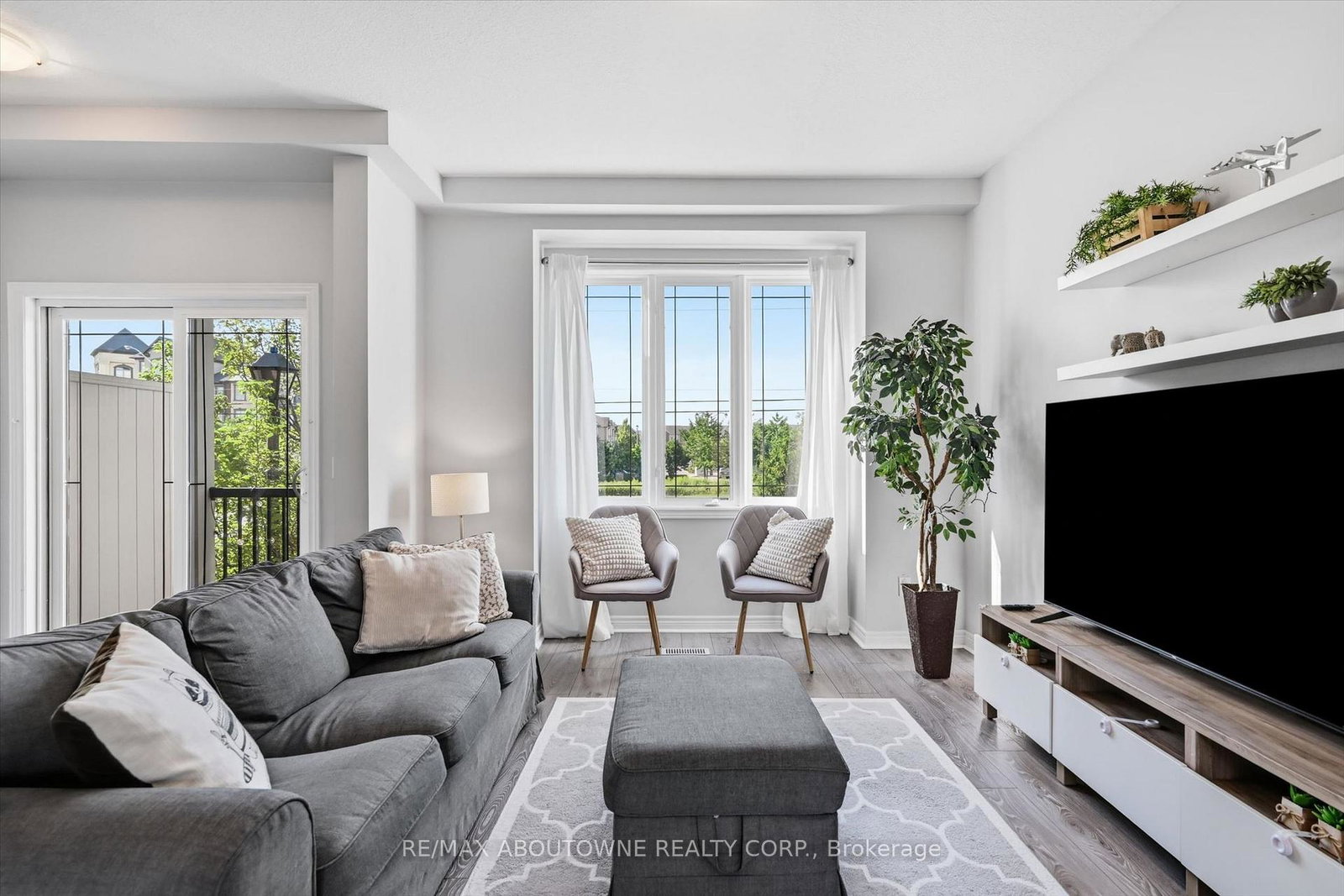 2985-jackson-drive-burlington-ontario-w13701558