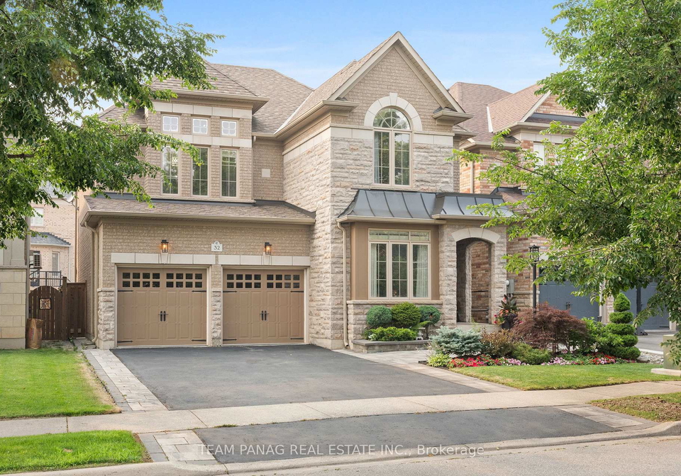 32-impulse-circle-brampton-ontario-w13701762