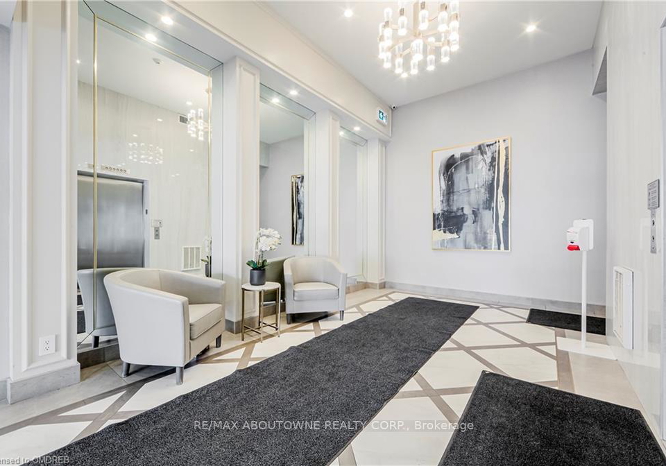 100-bronte-road-oakville-ontario-w13701828