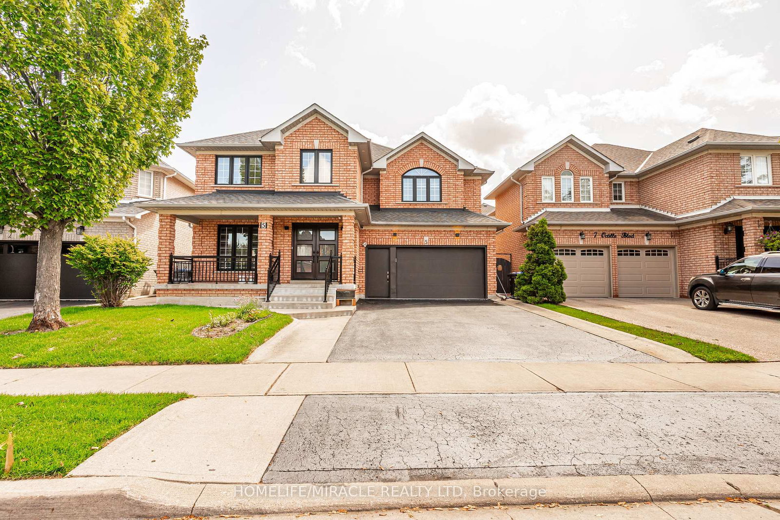 5-octillo-boulevard-brampton-ontario-w13702010