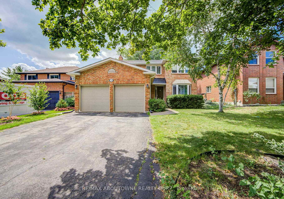 1108-notley-crescent-oakville-ontario-w13702046