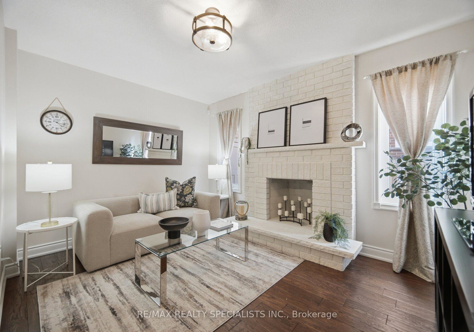 1106-highgate-place-mississauga-ontario-w13702094