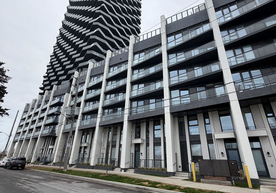 36-zorra-street-toronto-etobicoke-ontario-w13702130