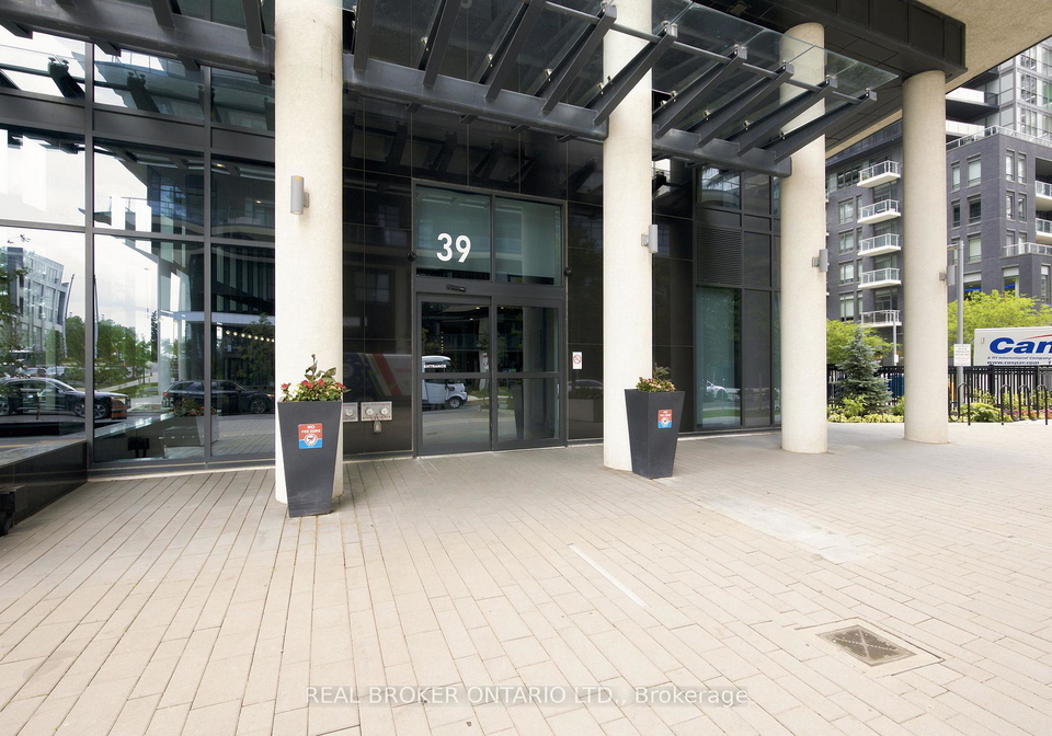 39-annie-craig-drive-toronto-etobicoke-ontario-w13702160