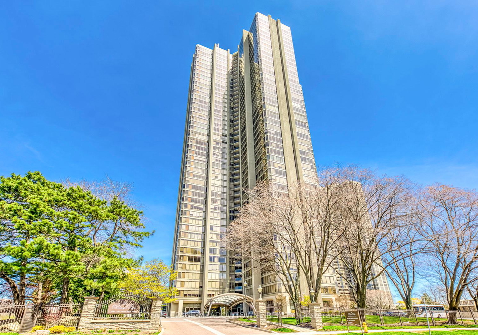 2045-lakeshore-boulevard-w-toronto-etobicoke-ontario-w13702238