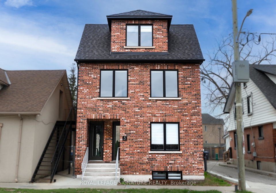 5-mill-street-n-brampton-ontario-w13702280