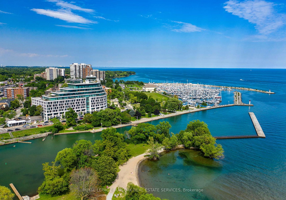 11-bronte-road-oakville-ontario-w13702304