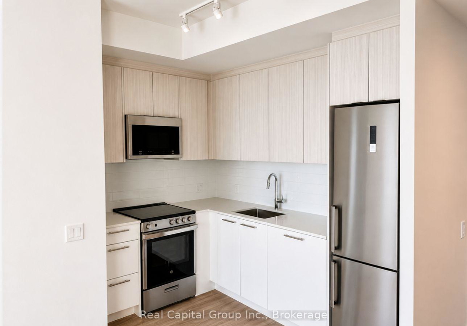 225-veterans-drive-brampton-ontario-w13702554